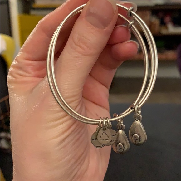 Alex and Ani set 2 Swarovski green crystals silver - Picture 5 of 6